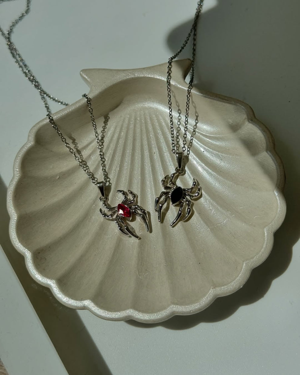 MATCHING
ACCESSORIES