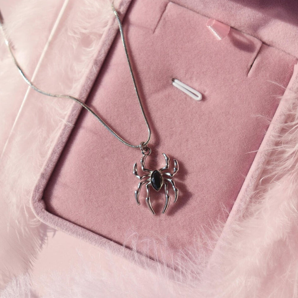 spiderman pendant